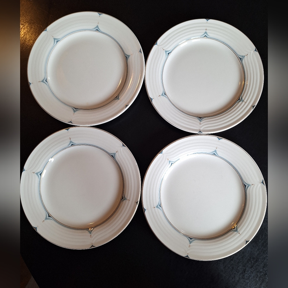 Villeroy & Boch Desert Plates (4) Structura Pattern